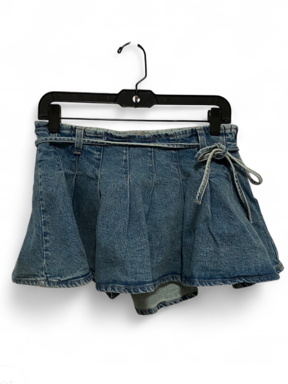 Wild Fable Denim Pleated Tie Waist Mini Skirt in Blue